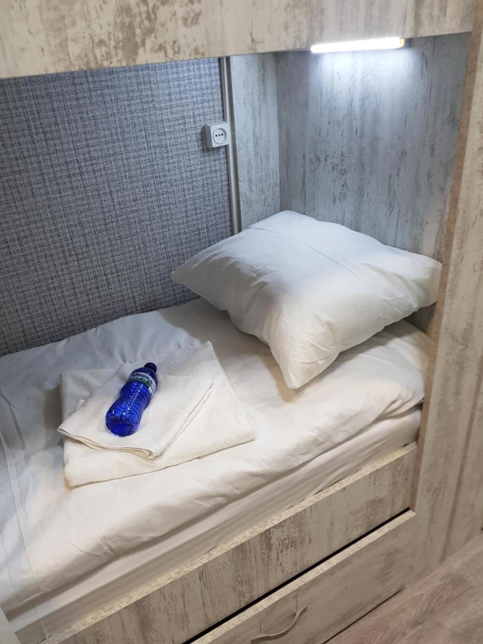 Blossom Hostel Updated ! Обновлено !!! City Center! Perfect Order!!! Snow-White Bed Linen!!! Идеальный Порядок!!! Белоснежное Постельное Белье!!! Центр Города !!! Tbilisi Ngoại thất bức ảnh