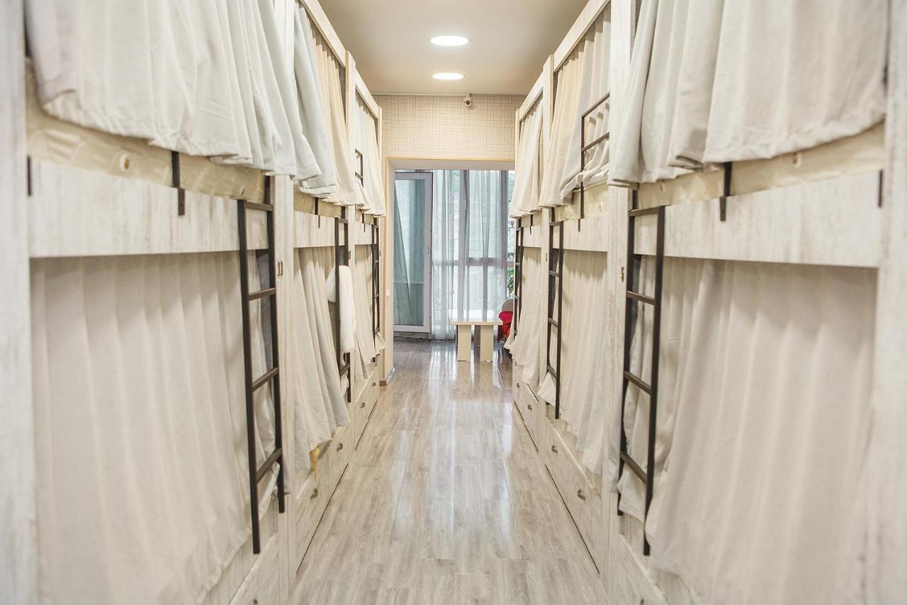 Blossom Hostel Updated ! Обновлено !!! City Center! Perfect Order!!! Snow-White Bed Linen!!! Идеальный Порядок!!! Белоснежное Постельное Белье!!! Центр Города !!! Tbilisi Ngoại thất bức ảnh
